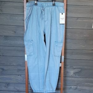 American Rag joggers size L NWT
